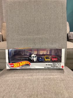 Hot Wheels Premium Fleet Street 4-Pack