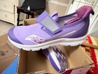 Saucony running shoes