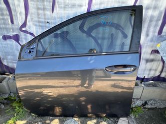 2014-2019 TOYOTA COROLLA FRONT DOOR