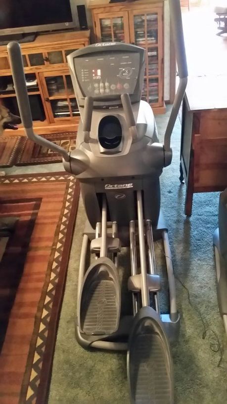 Elliptical machine