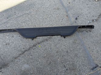 01-06 Yukon/Suburban/Tahoe Bumper Step Pad