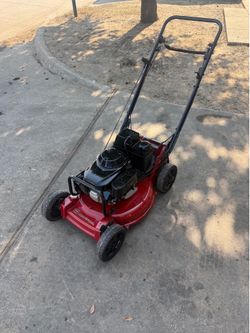 2014 Toro Commercial 21” Walk Behind Mower