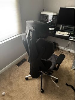 Gaming chair