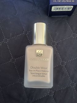 Este Launder Double Wear Foundation New