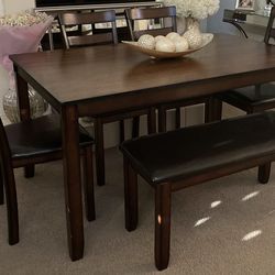 Dining Table Set