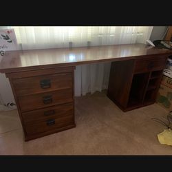 Wood Desk With Drawers 