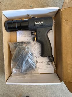 Pneumatic rivet nut installer