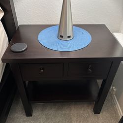 Pottery Barn Set Of 2 Nitestands 