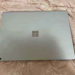 Surface Book 2 Laptop