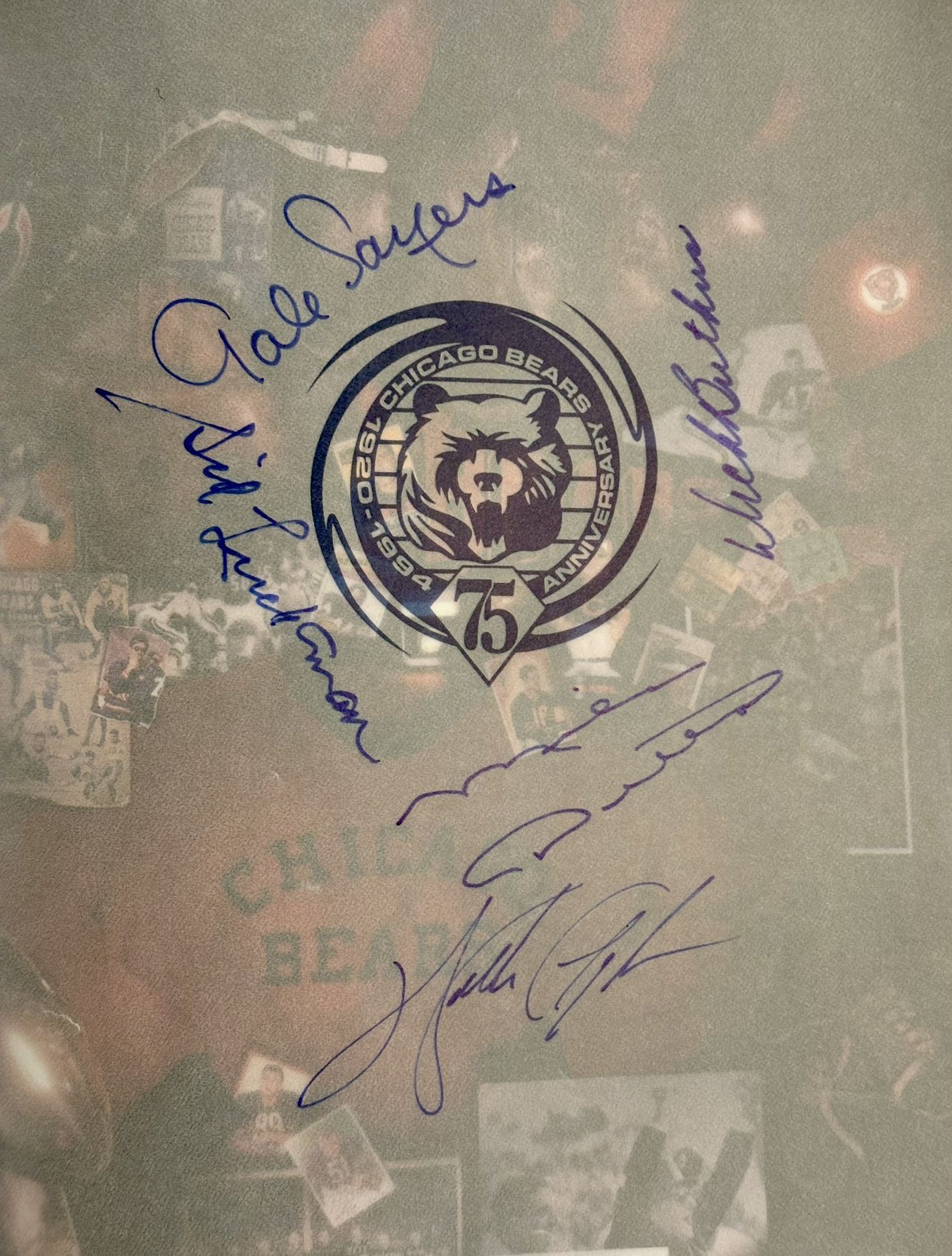 CHICAGO BEARS 75 YEAR CELEBRATION Signed Diamond Edition Book WALTER PAYTON