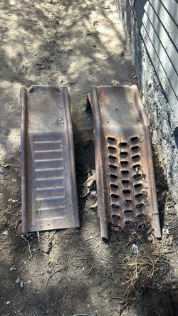 Metal ramps