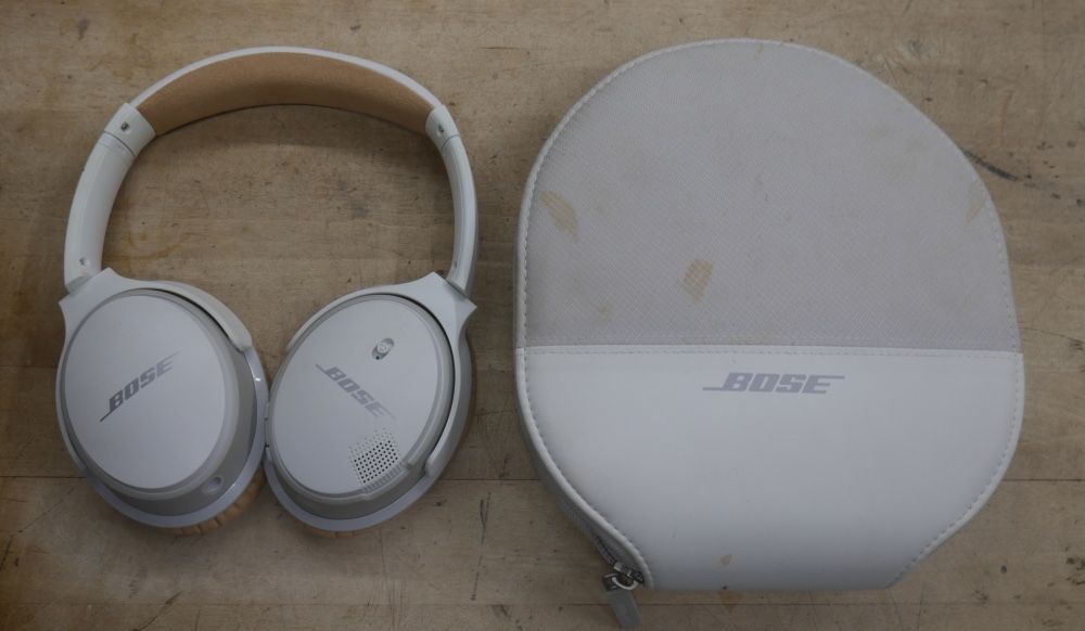 Bose SoundLink II 2 BA2 White Wireless Headphones 883432-2