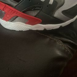 Nike Huarche Size 11c Brand New