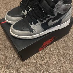 Jordan 1 Reverse Shadow
