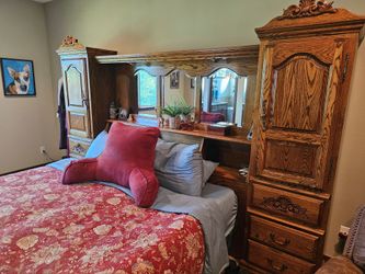 Oak Dresser and Headboard Pier Unit