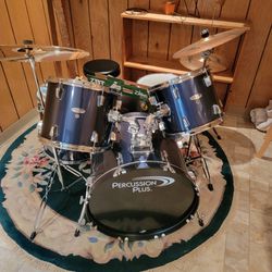 Percussion Plus drum set


