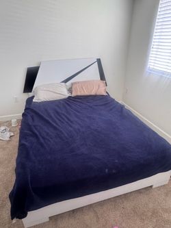 Modern Queen Bed Frame with Geometric Headboard