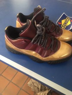 Men’s Jordan’s shoes size 11