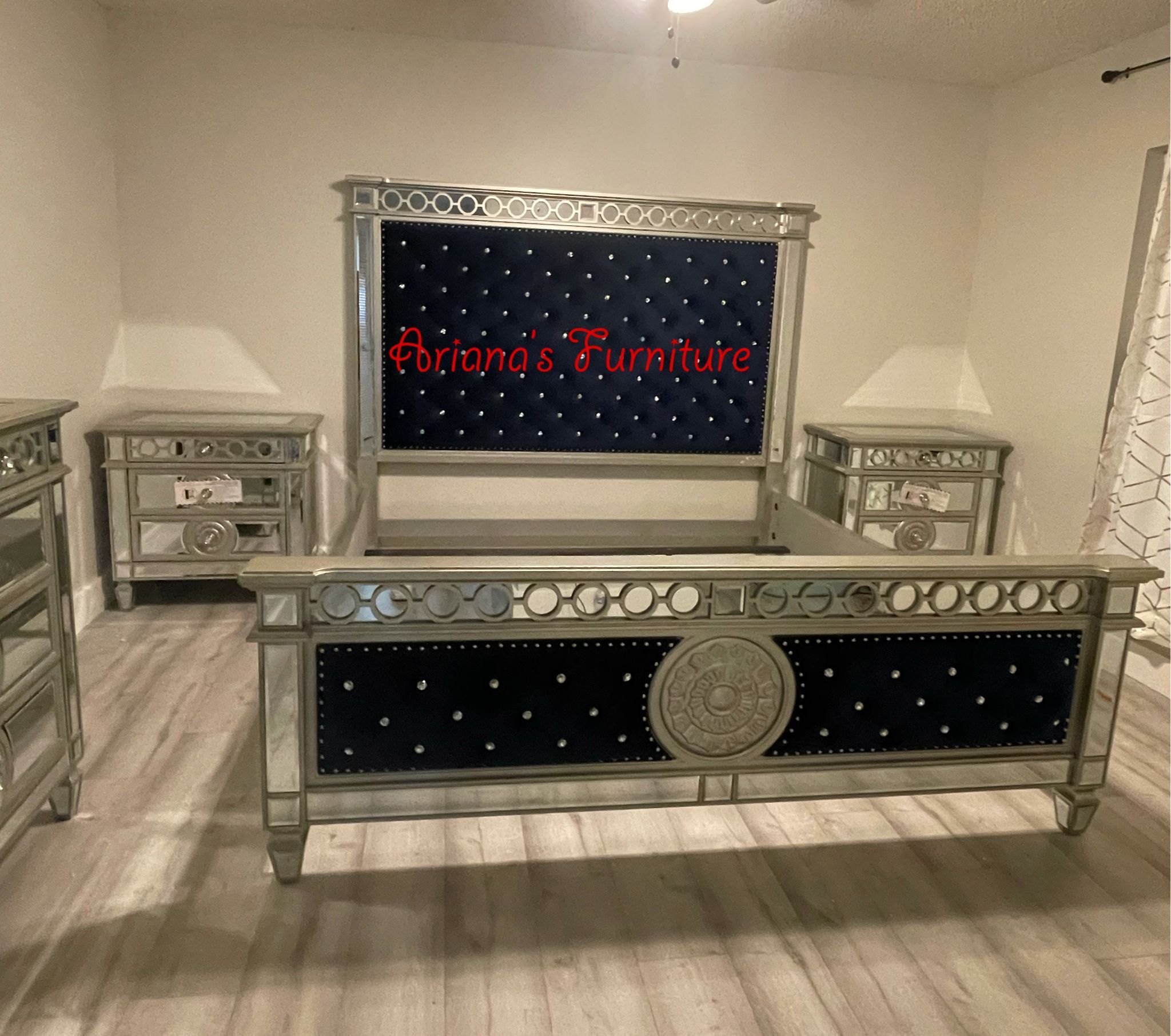 New Queen Bed Dresser Mirror Nightstand (blackblueburgundysilver)