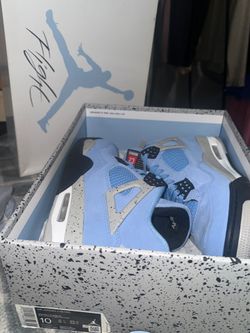 Retro jordan 4's
