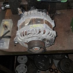 2016 Explorer Xlt 250 Am Used Alternator 