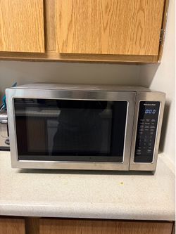 1200 W KitchenAid Microwave