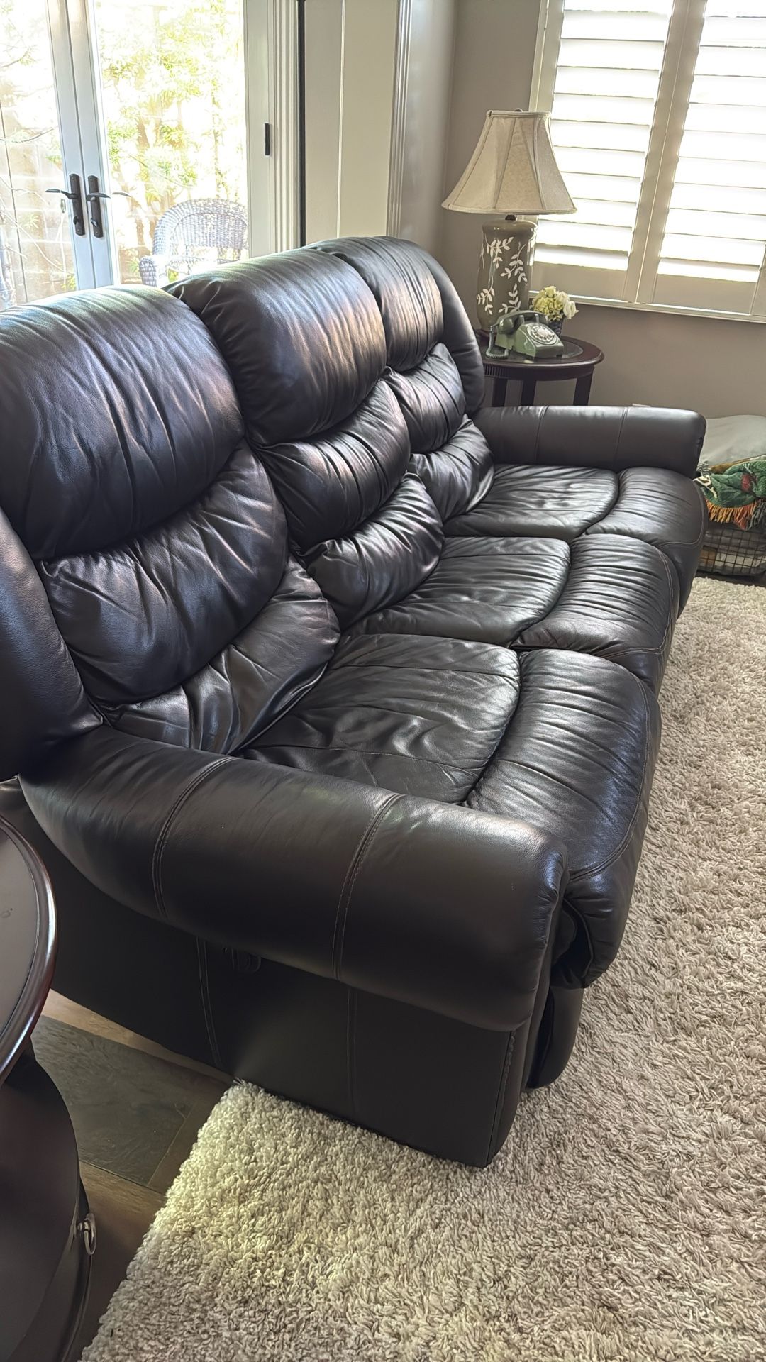 Free Couch 
