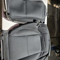 2019 Jeep Wrangler JL Sahara Front Seat Upholstery 