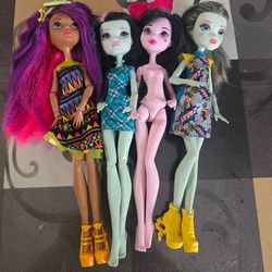 Monster high dolls