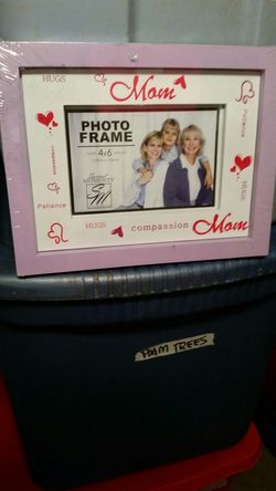 Picture frame of mom