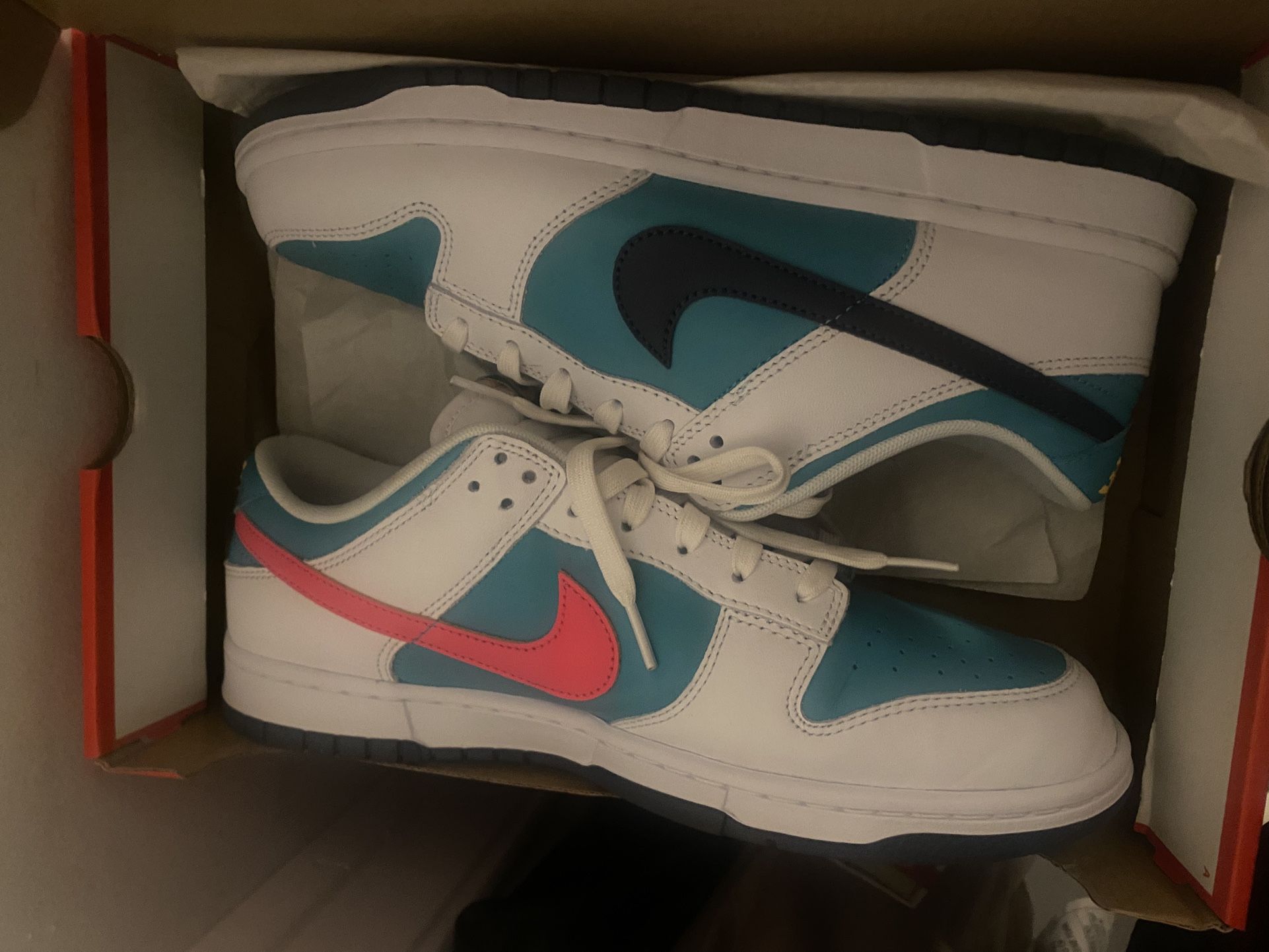 Size 11 Jordan Lows