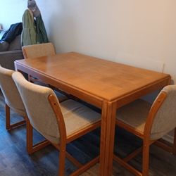 Oak Wooden Dining Table With Four Chairs 