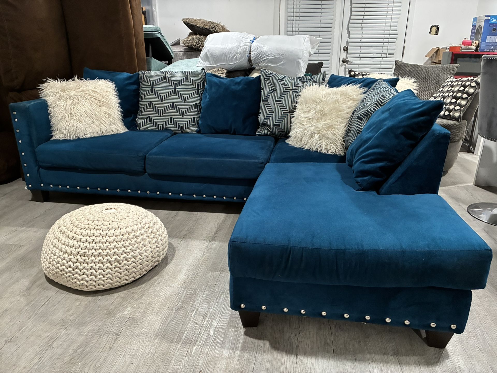 HAVERTYS PLUSH USED BLUE (TURQUOISE) 2PC SECTIONAL SET…$299 OBO….ALL OFFERS WELCOME!