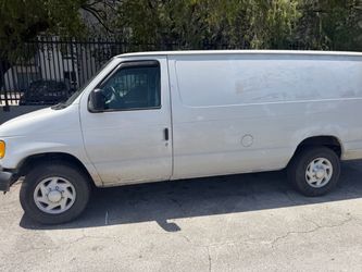 2003 Ford E-250