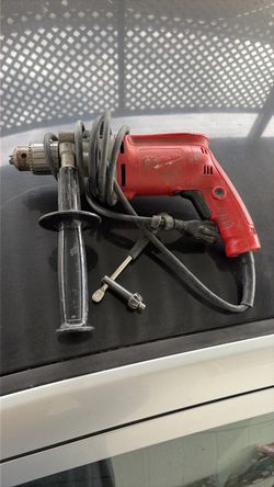 Milwaukee drill 1/2”