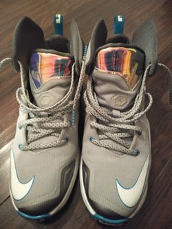 LeBron James Nikes shoes