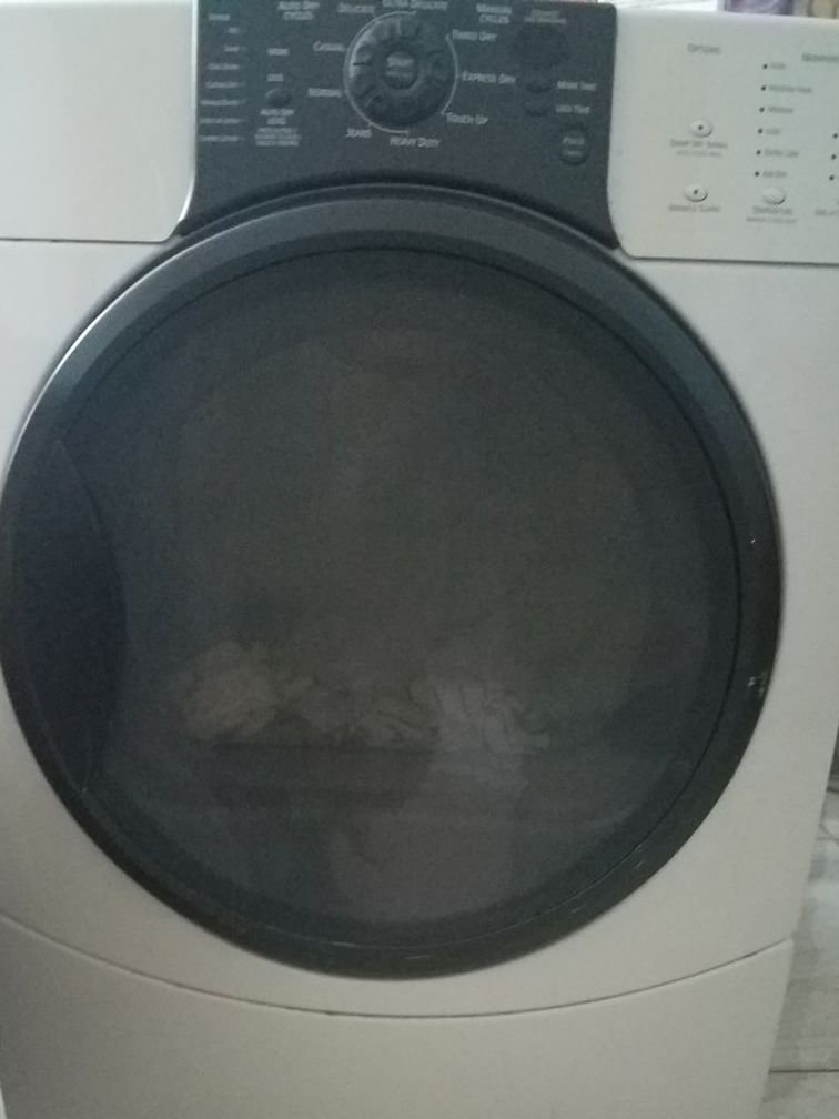 Dryer Kenmore Elite...like New $200 Price Negotiable