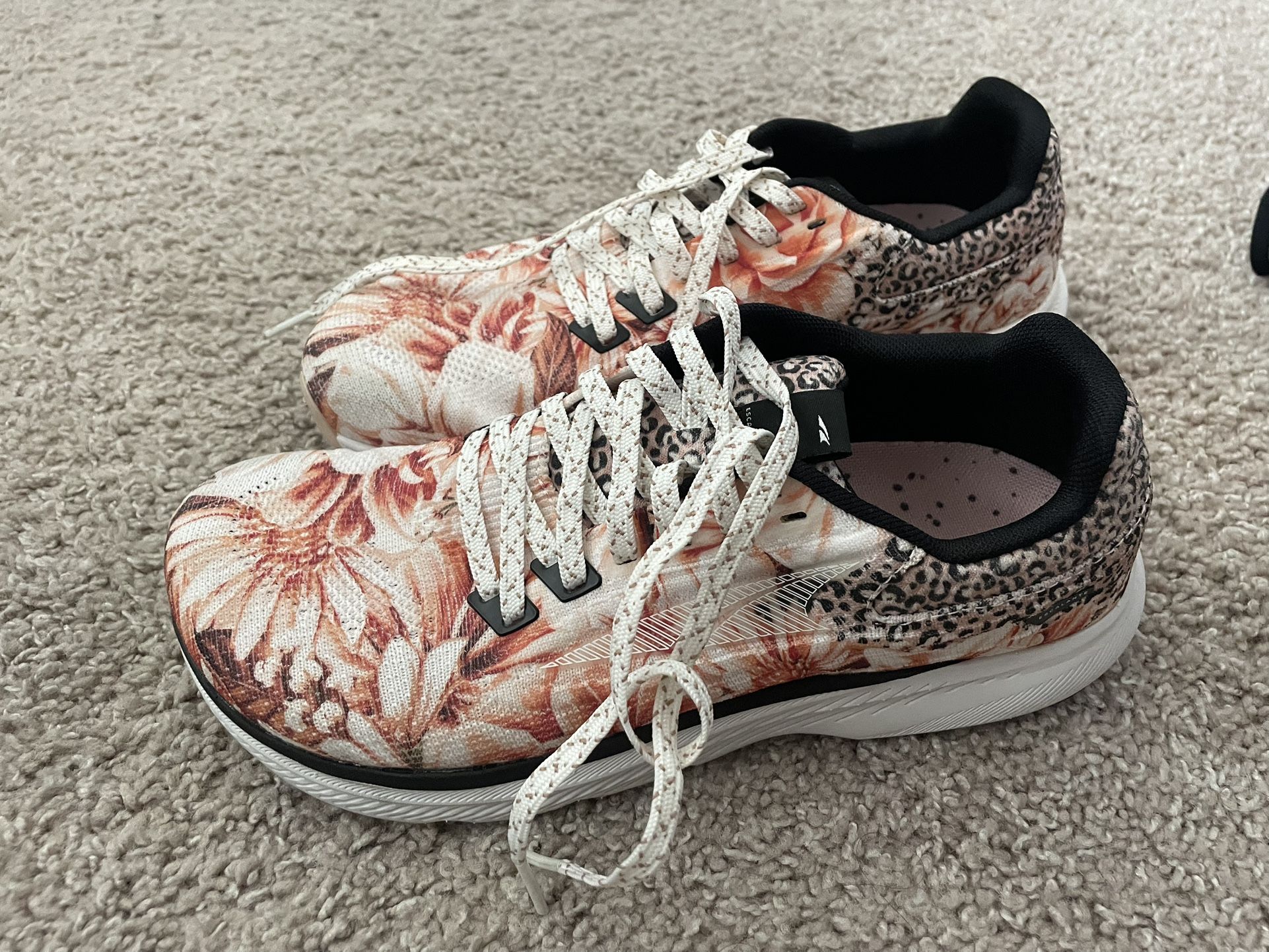 Altra Women’s Tennis Shoes