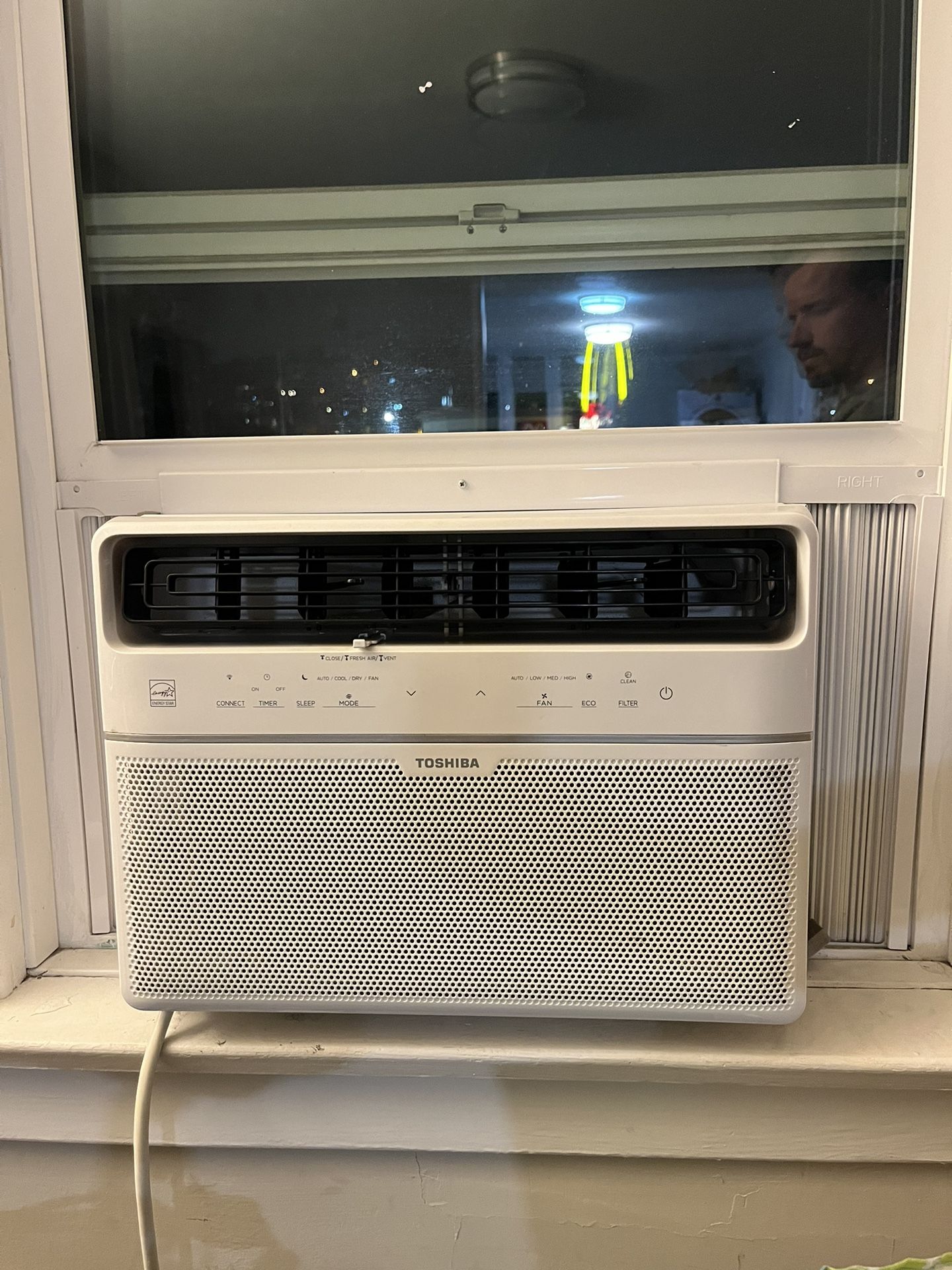 Toshiba 12000 BTU Window AC for Sale in Los Angeles, CA - OfferUp