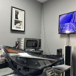 HYUNDAI ELANTRA LIMITED ORIGINAL OEM RIGHT PASSENGER TRIPLE LED HEADLIGHT COMPLETE ASSEMBLY 2021/2022/2023