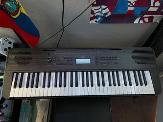 Yamaha Keyboard