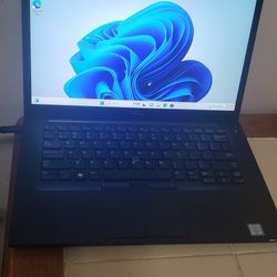 Dell 7480 Intel i7 2.60 GHz 256 SSD 8Gig Ram Webcam Backlite KB  Windows 11