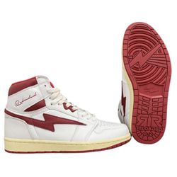 Air Omi Reloaded x Air KIY Sneakers “ Valentine”