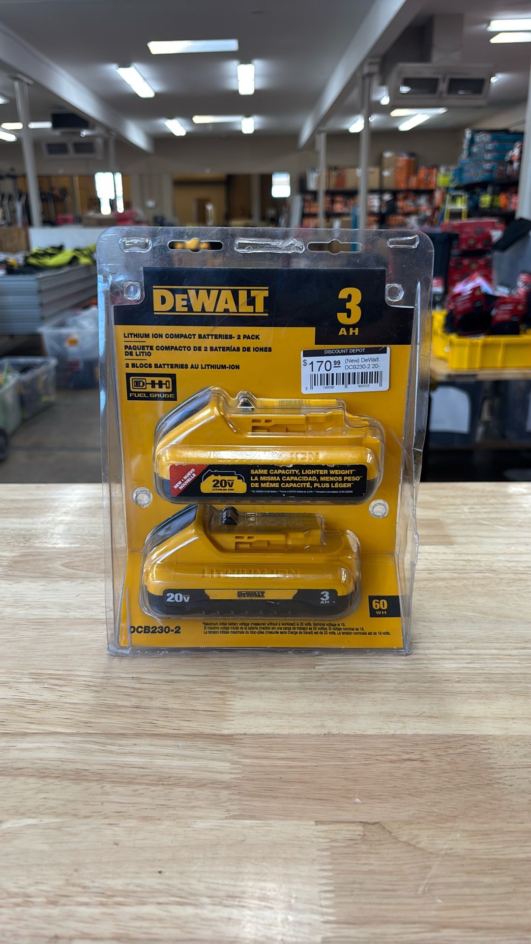 DeWalt DCB230-2 20-Volt MAX Compact Lithium-Ion 3.0Ah Battery Pack (2-Pack)