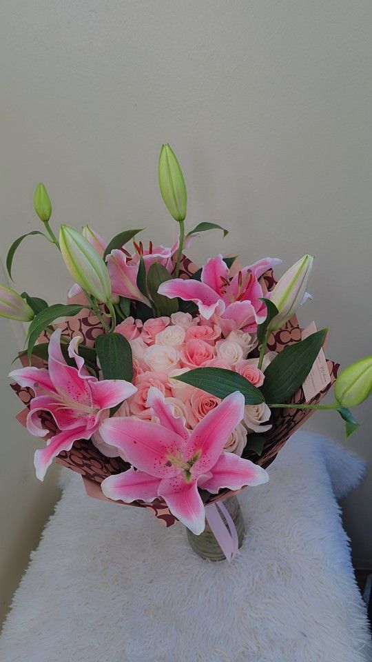 Roses And Lilies