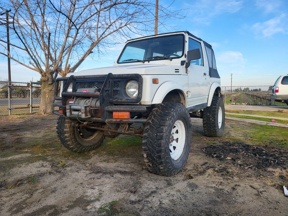 1994 Suzuki Samurai