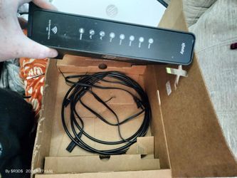 Buyyourownmodem
https://offerup.com/redirect/?o=aHR0cHM6Ly93d3cuYnV5eW91cm93bm1vZGVtLmNvbQ== › ...
Cisco DPC3941T XB3 Docsis 3 Comcast Telephone Modem