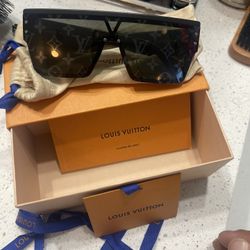 Louis Vuitton Sunglasses 