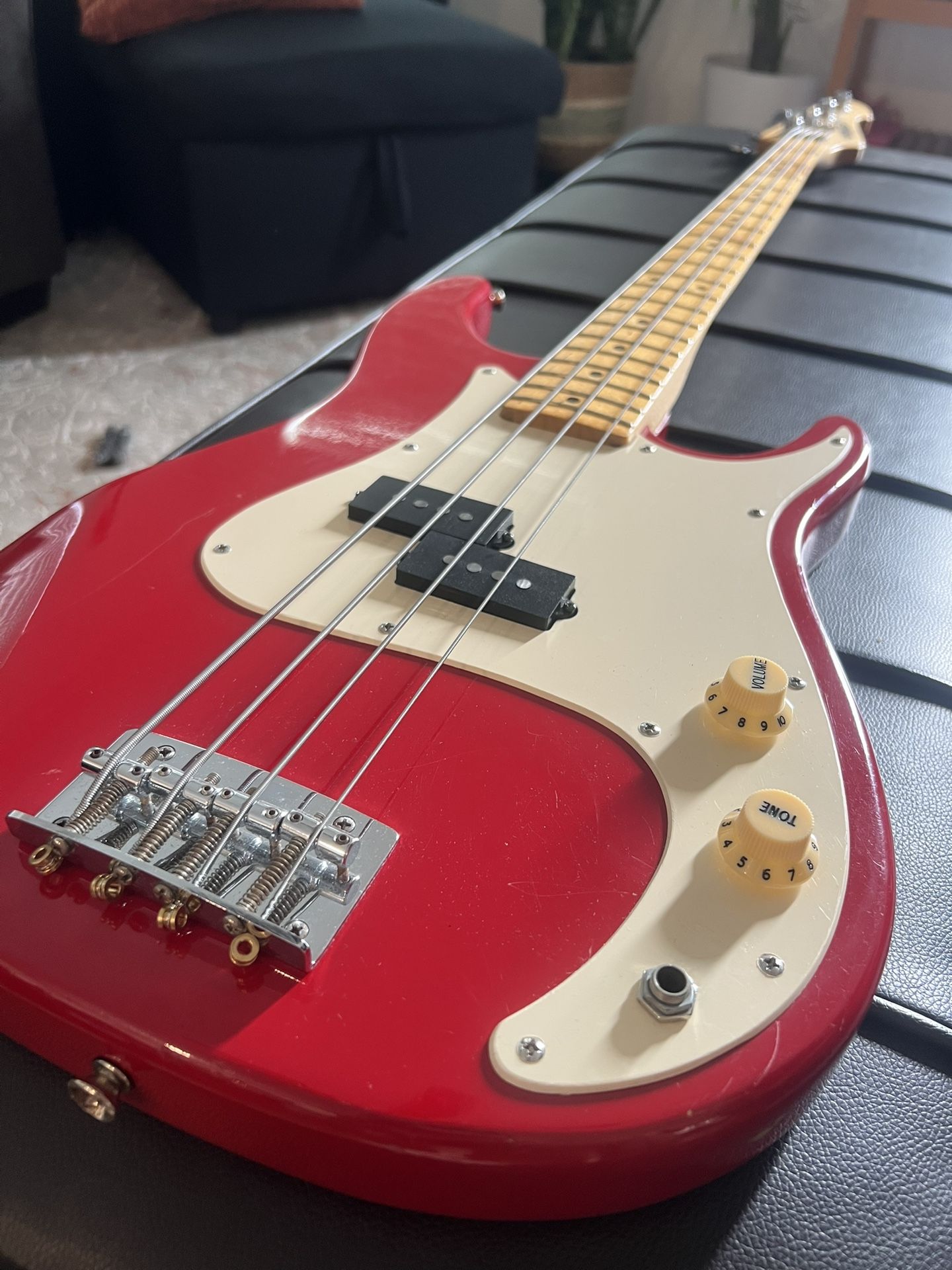 Peavy Fury Bass (USA Made)