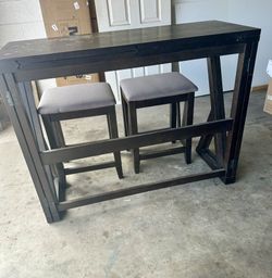 Breakfast Table